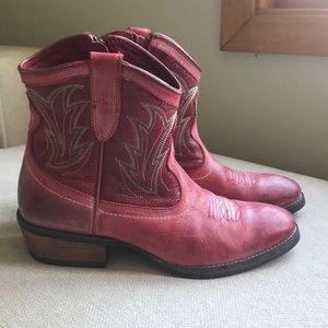 Red Ariat Cowgirl Boots